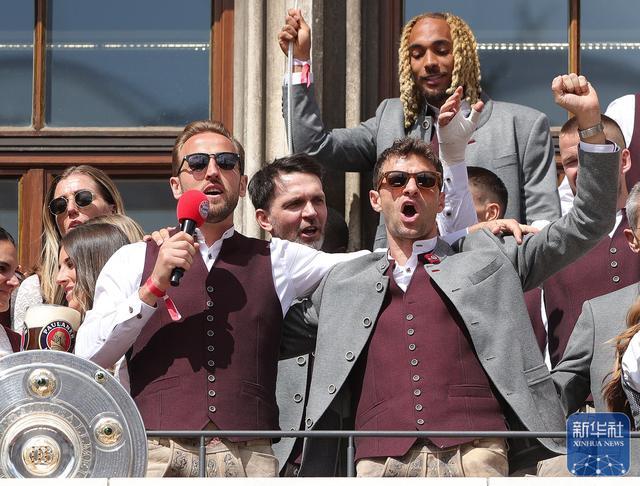 拜仁慕尼黑球队冲击冠军,力争佳绩的简单介绍 拜仁慕尼黑球队冲击冠军,力争佳绩的简单介绍