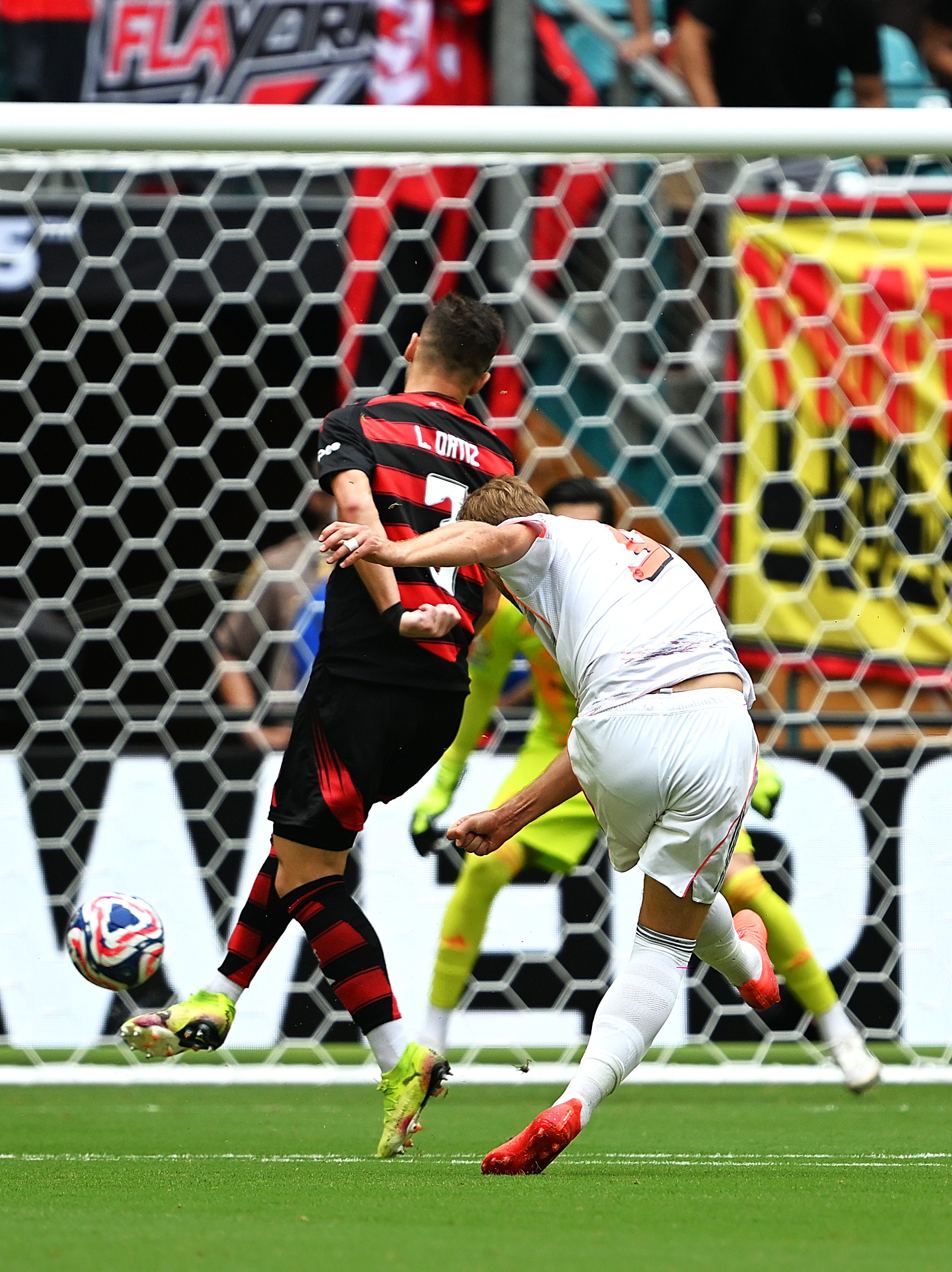 拜仁慕尼黑遭遇苦战,勉强取胜 拜仁慕尼黑遭遇苦战,勉强取胜