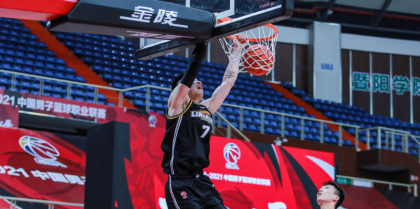 国王轻取山西队,张镇麟点燃赛场的简单介绍 国王轻取山西队,张镇麟点燃赛场的简单介绍